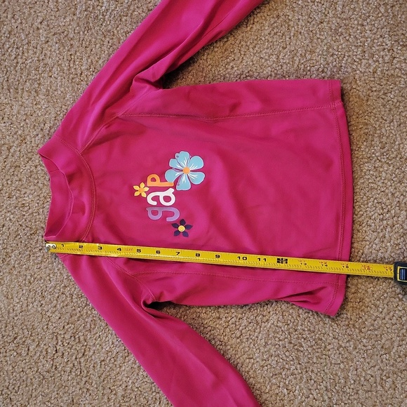 Kids Rash guard - size 4T - Picture 3 of 7